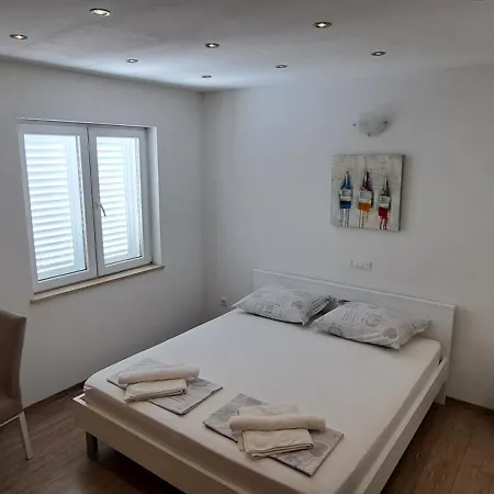 Luka Apartment Makarska