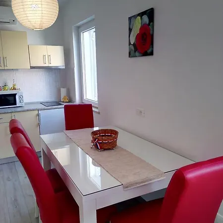 Apartament Luka